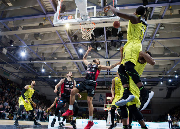 赛后节目中 赛后节目中